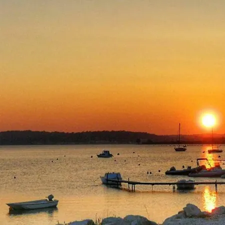 Lägenhet Seafront Gaby *