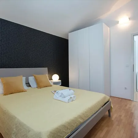 Lägenhet Seafront Gaby *