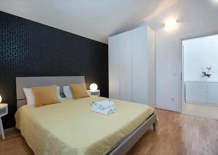 Apartman Seafront Gaby *